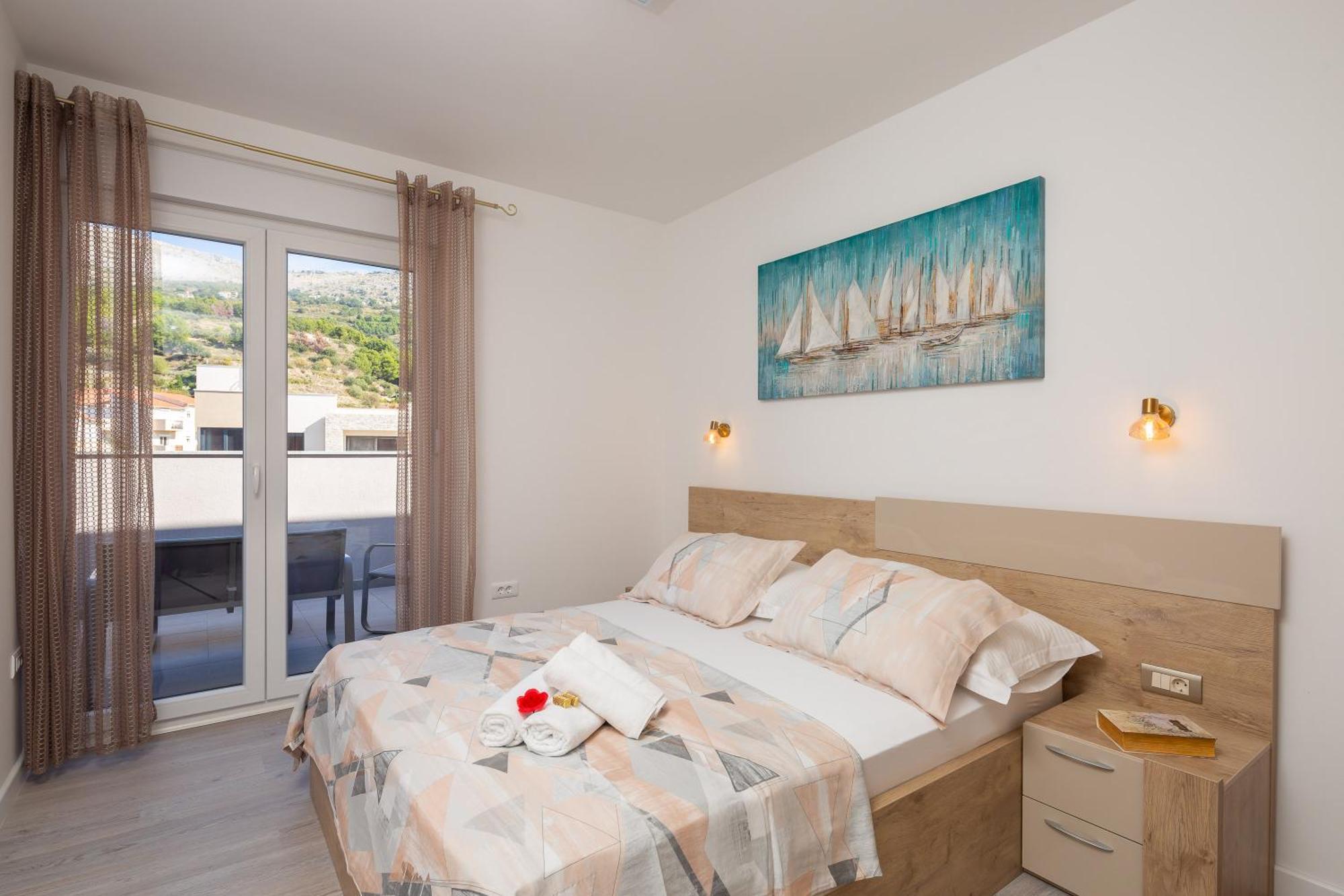 Mintos Luxury Resort Подстрана Номер фото